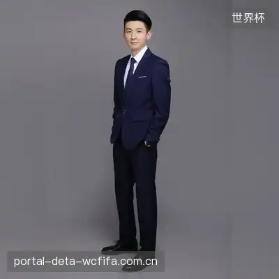 崔鹭月